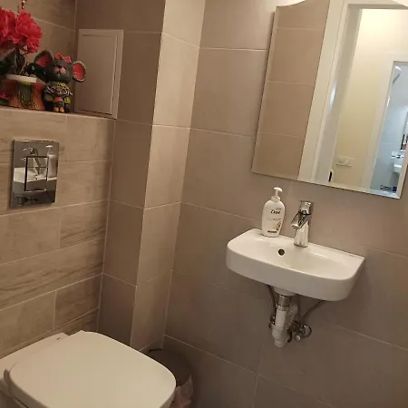 за гости снежи Appartement Balchik